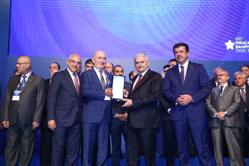hazir-giyim-ve-deride-lideriz-3